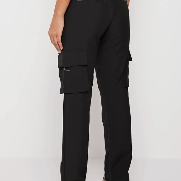 TROUSERS WITH ZIP DETAIL - Picture 9 of 9